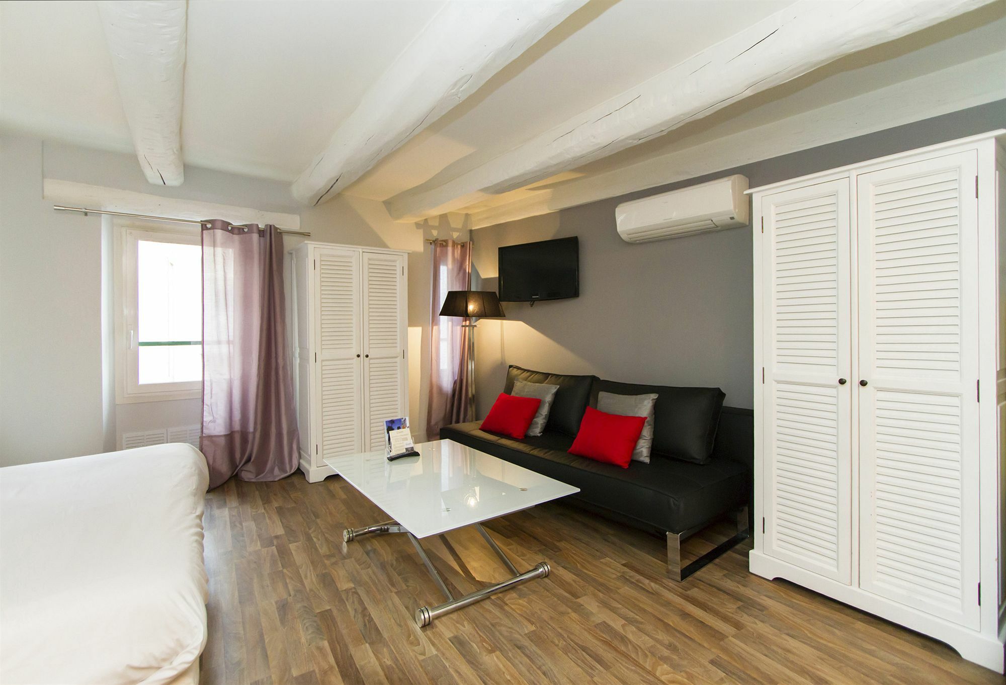 Florella Jean De Riouffe Apartment Cannes Bagian luar foto